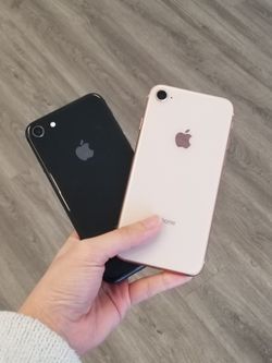 Unlocked iPhone 8 📱 – Compatible with All Carriers! Get Yours Today!