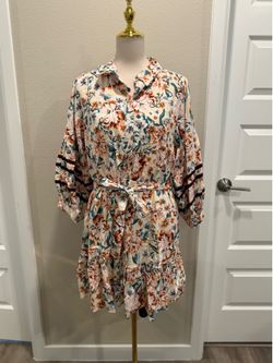 New LC Lauren Conrad floral mini dress, size L