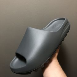 Adidas Yeezy Slide Skater Grey
