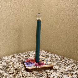 13.8" Melody Paper Towel Holder with Clear Decorative Acrylic Knob