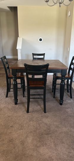 Move out sale - Counter Height Ii Dining Table with 4
