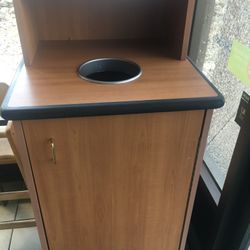 Plymold Waste Receptacle Trash Bin