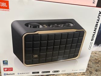 Jbl authentics 200
