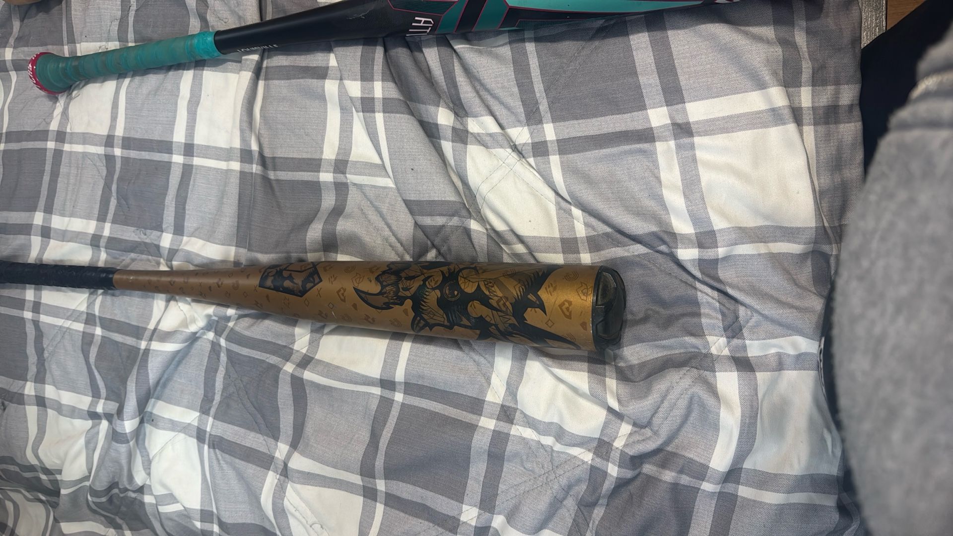 2023 DeMarini Voodoo One Alloy Bat BBCOR Certified (-3) Alloy 28 oz 31" (Used)