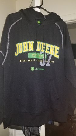 Gently Used JOHN DEERE SIZE LARGE