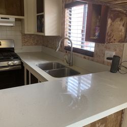 Sink & Granite 