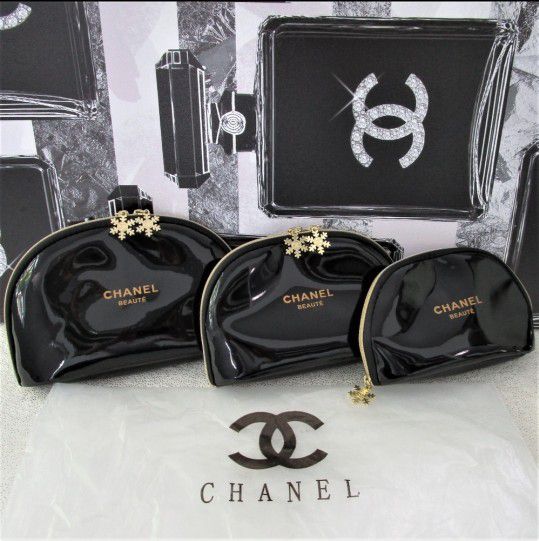 Chanel Makeup Bag(3pcs) for Sale in Westbury, NY - OfferUp