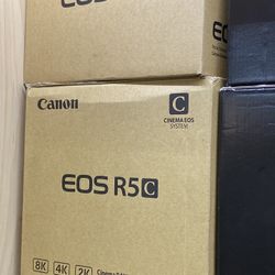 Canon R5C Mirrorless Camera