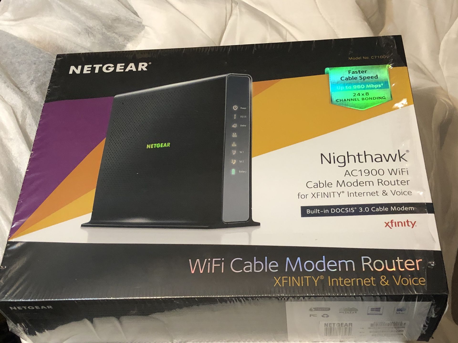 NETGEAR Nighthawk AC1900 (24x8) DOCSIS 3.0 WiFi Cable Modem Router Combo