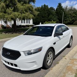 2016 Ford Taurus