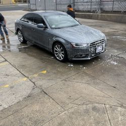 2013 Grey Audi A4 Quattro 2.0 