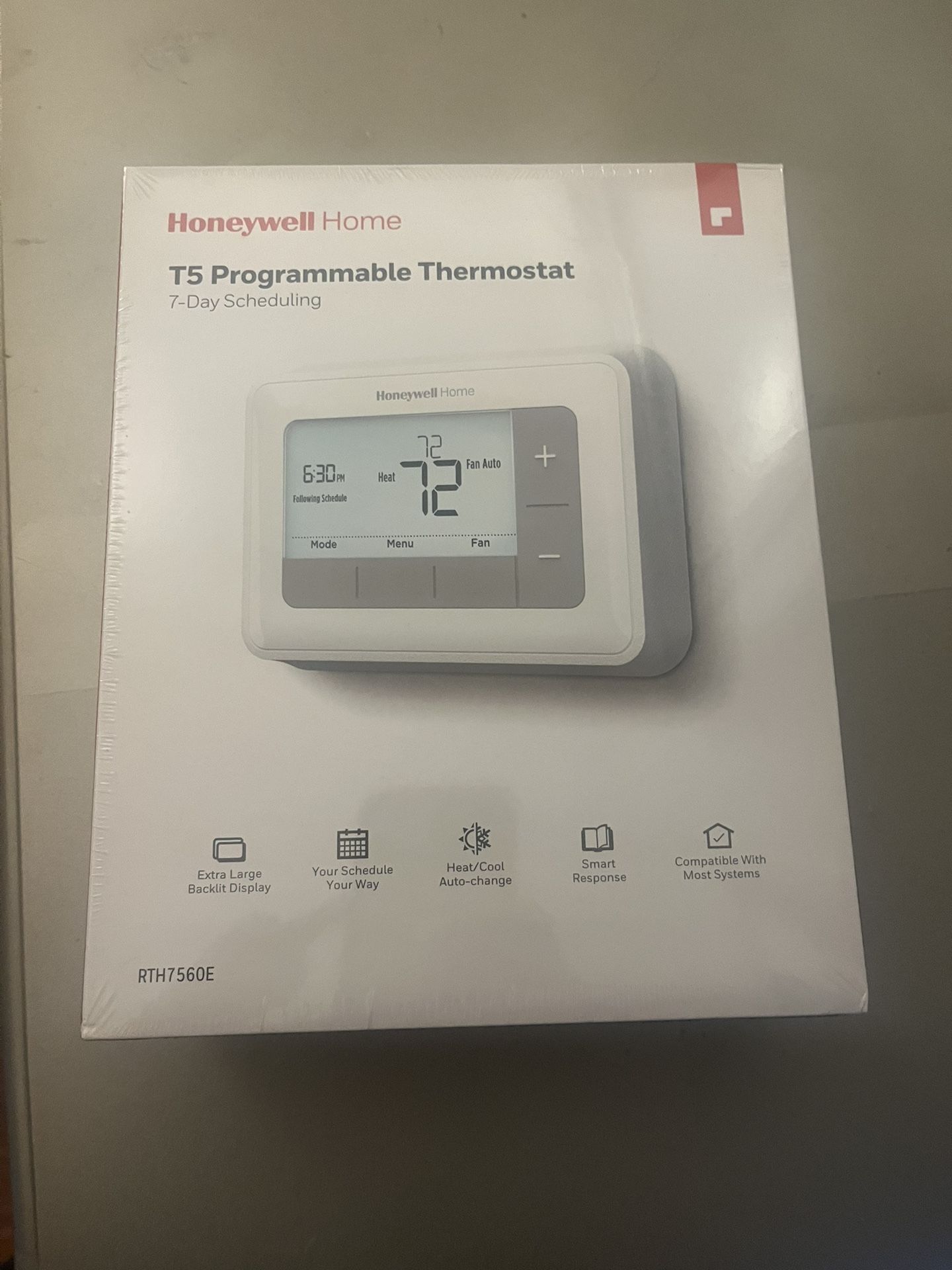 Honeywell T5 7-Day Programmable Thermostat with Digital Backlit Display