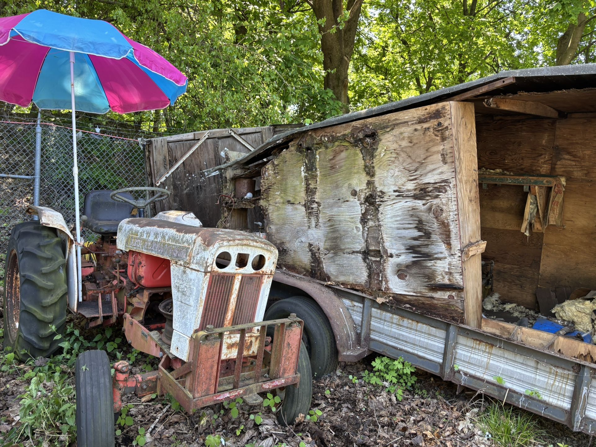 "We Old Tractor