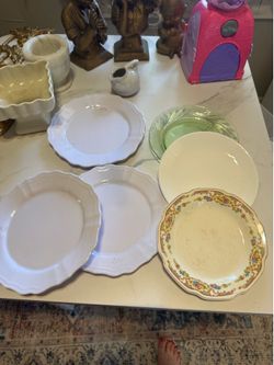 Plates Lot