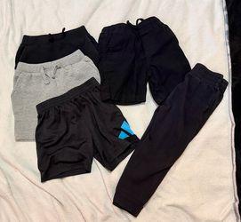 Boys shorts & sweats size 4 toddler