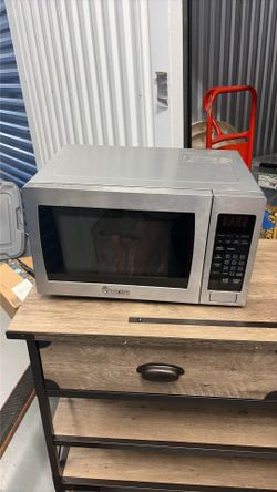 Microwave oven in very good condition