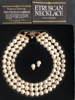 Vintage Franklin Mint Pearlescence Pearl Necklace & Earrings Set, 14kt Gold-Filled. Vintage from 1990 Reduced to $150