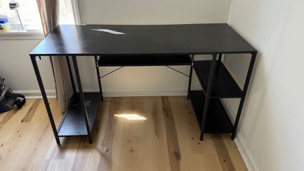 black computer desk