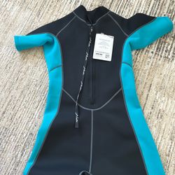 Wet suit size 16 kids new