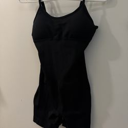 women’s s (xs) skims dupe black bodysuit