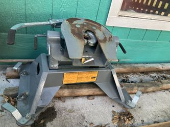 BW 5th Wheel Trailer Hitch