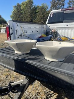 New Renovation Supply Vessel Sinks 