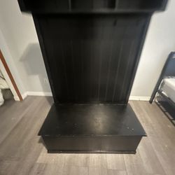 Black closet peice