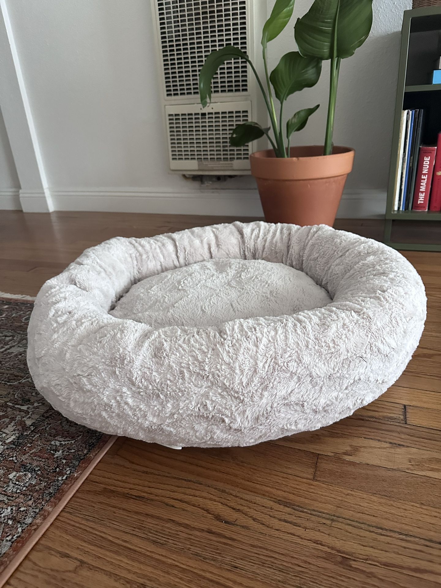 Donut Calming Dog Bed 30 Inches  