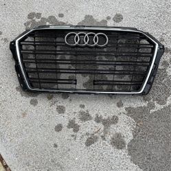 17-20 Audi A3 Grille 