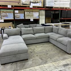 Thomasville 6-Piece Fabric Modular Sectional with Ottoman