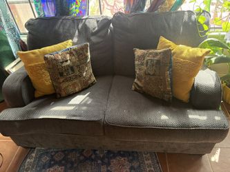 Gray Couch With Ottoman