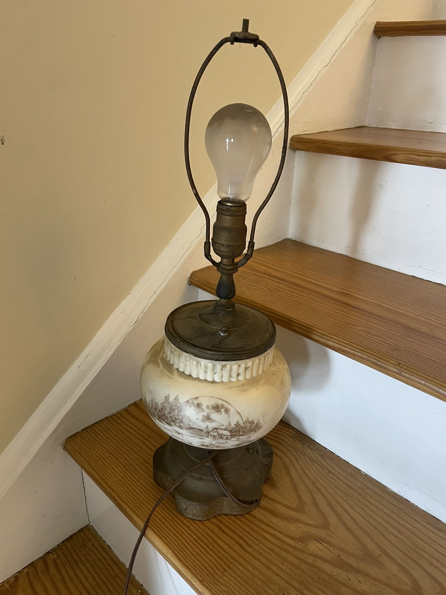 💡💡💡ANTIQUE- VINTAGE LAMP 💡💡💡