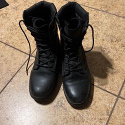 Boots Size 9 