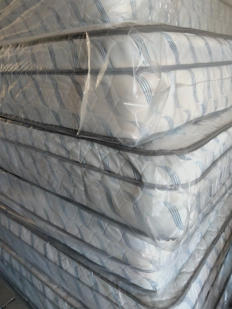 Queen Mattress And Delivery