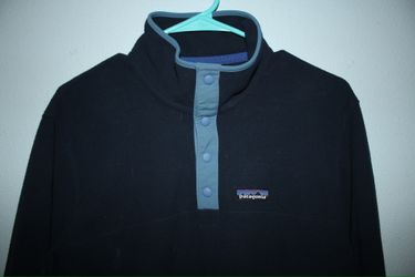 Patagonia Quarter Button Size Medium