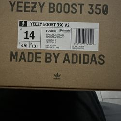 Yezzy 350 V2 Pirate Black 