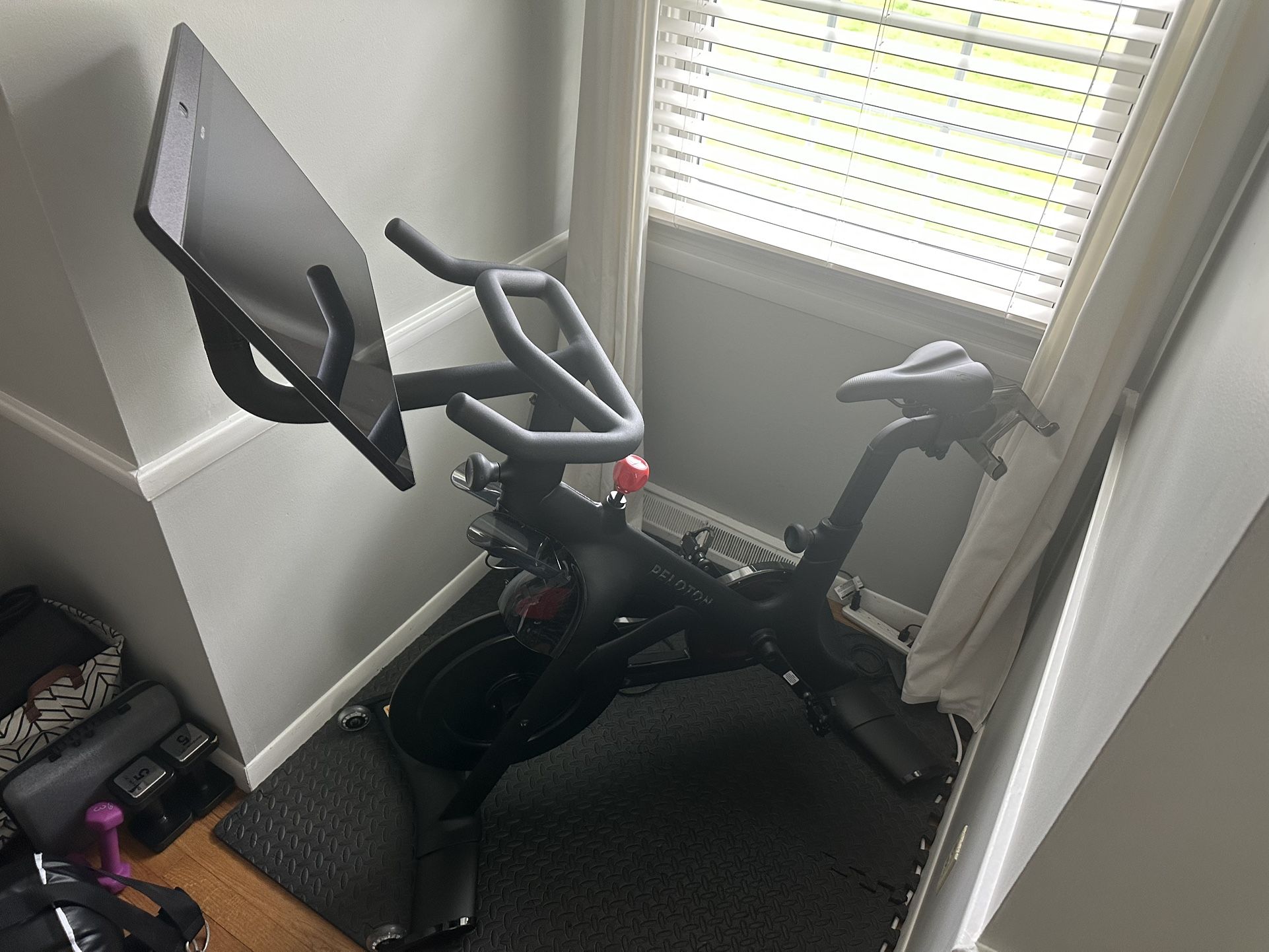 Peloton Bike+