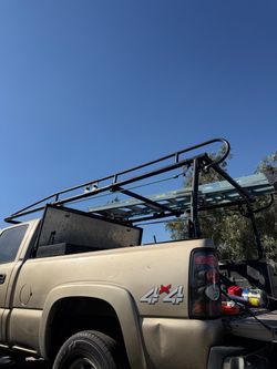 2006 Chevrolet Silverado heavy duty RACK ONLY