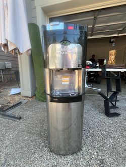 Water dispenser
