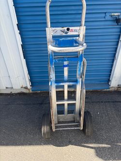 Lightweight dolly