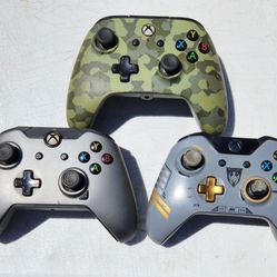 3 used wireless Xbox One controllers