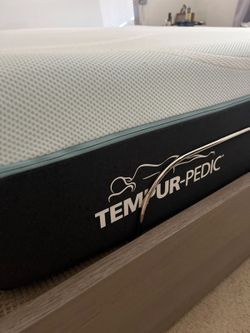 Tempurpedic ProBreeze Médium Hybrid