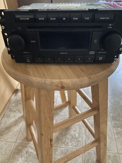 Factory Dodge Radio