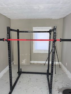 Titan T2 Squat Rack