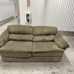 Comfy Nice Olive  Green Sofa Couch 🔥🔥🔥