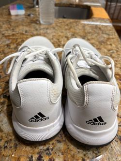 Shoes for golf