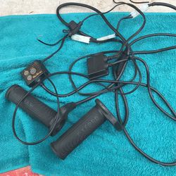 Oxford’s  Hey oxford handle grips for Motorcycle good condition use still work good
