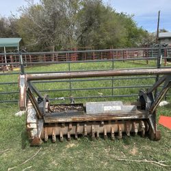Two 81” Forestry Mulchers Loftness G3 And Topcat AGT 