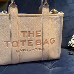 Authentic Medium Marc Jacobs Tote