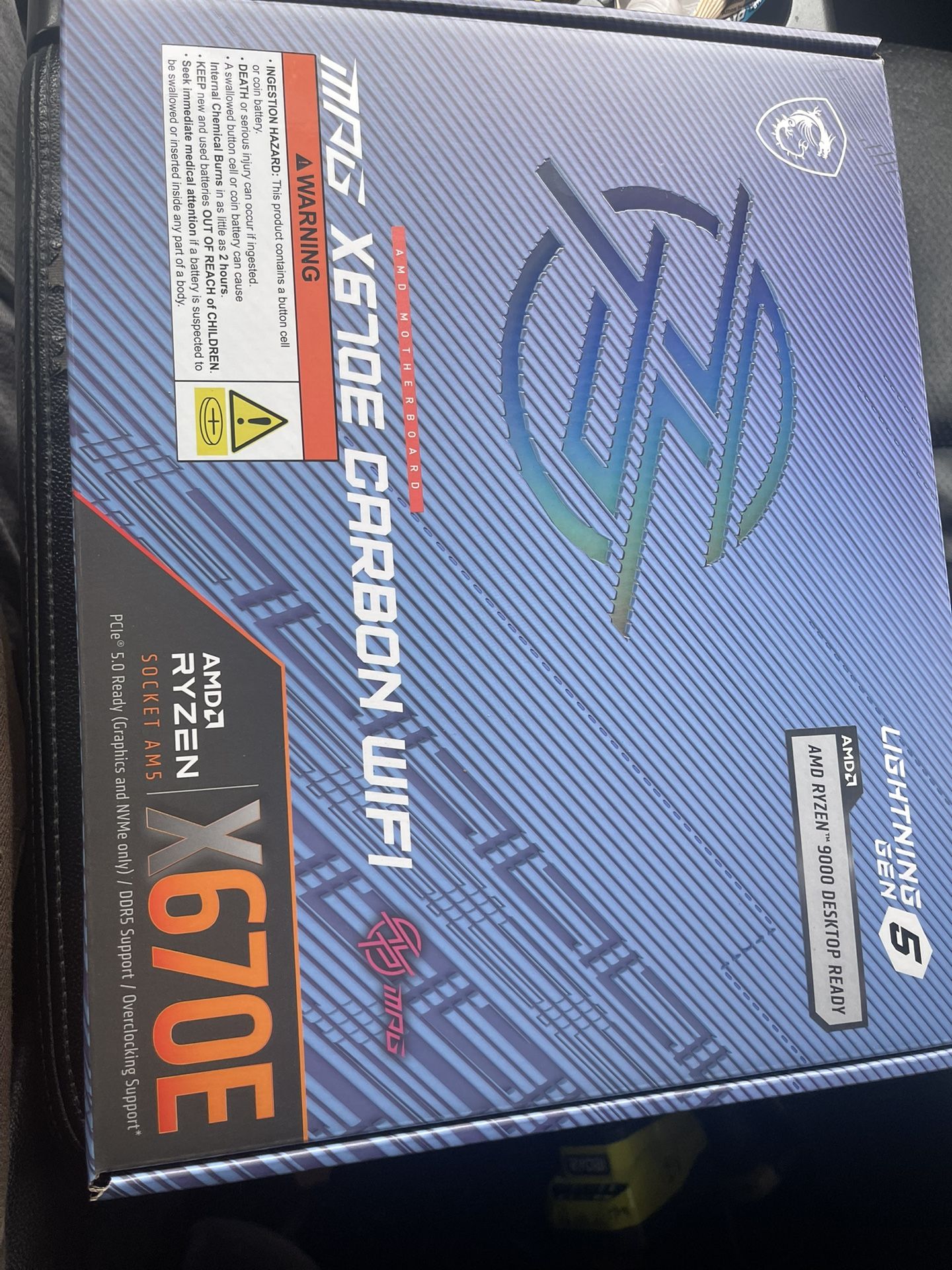 MSI MPG X670E CARBON WIFI DDR5 AM5 AMD Ryzen T™ 7000 Series SATA 6Gb/s ATX Motherboards, Wi-Fi 6E, 2.5G Network Solution.